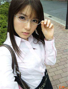 山里娃冰球队